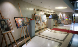 Parlamentul găzduiește o expoziție dedicată evenimentelor din 7 aprilie 2009