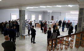 În Moldova a fost inaugurată o expoziție dedicată aniversării a 100 de ani de la nașterea lui Heydar Aliyev 
