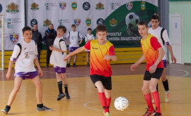В Тараклии стартовал детский чемпионат по минифутболу