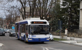 Пробки на улицах столицы Троллейбусы ходят с отклонениями от графика
