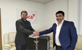 YMCA Moldova передала Федерации велосипедного спорта партию современных ноутбуков