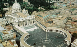 В Ватикане полицейский открыл стрельбу по автомобилю