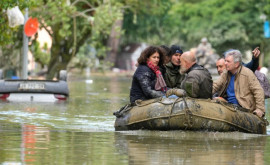 Peste 36000 de persoane sinistrate în urma inundaţiilor din Italia