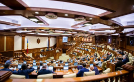 Parlamentul Republicii Moldova împlinește 32 de ani