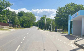 Locuitorii satului Văsieni au acces la un drum modernizat
