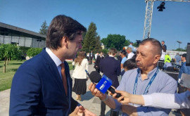 Popescu Două delegații nu au putut veni la Summitul Comunității Politice Europene