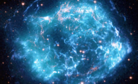Astronomi au descoperit opt stele explozive 