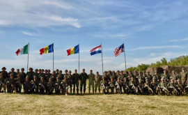 Молдавские военные возвращаются домой после участия в многонациональных учениях 