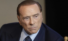 Silvio Berlusconi a murit 