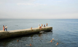 În regiunea Odessa a fost interzis înotul și pescuitul în mare 