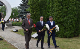 Serebrian a comemorat la Varnița eroii căzuți în conflictul armat din 1992