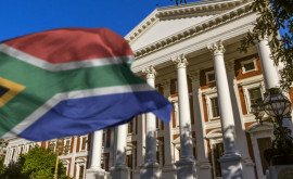 Парламент ЮАР готов провести переговоры между коллегами из России и Украины