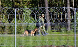 Латвия закрывает границу для россиян