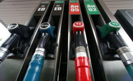 Benzina în Moldova continuă să se ieftinească