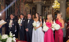 Ион Палади и Корнелиу Ботгрос стали посажёными на свадьбе одной из исполнительниц