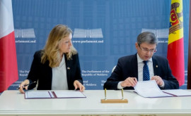 Подписан Меморандум о взаимопонимании между парламентом Молдовы и Национальным Собранием Франции