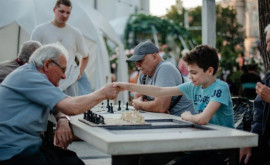 В столице впервые проходит городской чемпионат по шахматам и шашкам