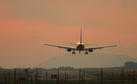 Самолет рейса МадридКишинев совершил срочную посадку в Барселоне