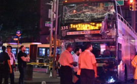 Accident puternic de autobuz în New York 