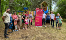 Украинские беженцы из Иванчи получили гуманитарную помощь от YMCA Moldova
