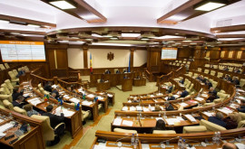 PromoLEX a constatat mai multe nereguli la ultimele ședințe ale Parlamentului
