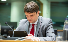 Андрей Спыну провел телефонный разговор с еврокомиссаром по транспорту