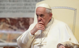 Papa ia solicitat o întrevedere Patriarhului Kiril