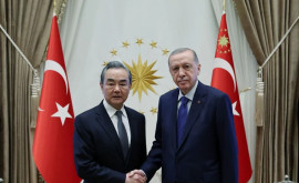 Эрдоган и Ван И поддержали переговоры по украинскому кризису и зерновой сделке