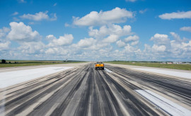 Spînu a spus cînd vor fi finalizate lucrările de reparație a pistei principale a Aeroportului Chișinău