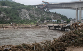 В Китае ликвидируют последствия стихийных бедствий 