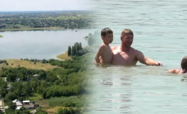 Молдаване проводят выходные на берегу водохранилища в Костештах