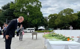 Ambasadorul al Moldovei în Japonia a adus un omagiu victimelor atacului nuclear la Hiroshima