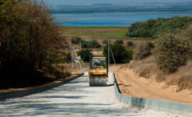 В Кагульском районе отремонтирована подъездная дорога к озеру Белеу