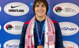 Борец Евгений Михалчан завоевал бронзу на чемпионате мира Under 20