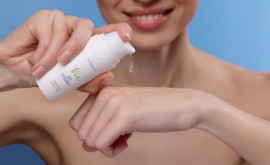 Un nou produs la Viorica Cosmetic Serul Revoluționar cu 10 Vitamina C pentru o piele strălucitoare și tânără