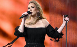 Adele a leșinat în timpul unui concert în Las Vegas