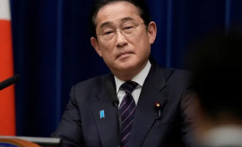 Личный пример Премьер Японии Кисида на обед съел продукты из префектуры Фукусима