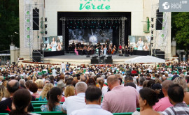 Мелодии неподвластные времени Молдавские хиты 60 90х годов новый концерт та же вибрация эмоций и воспоминаний