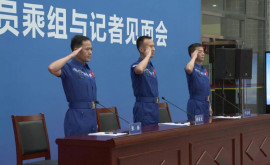Три тайконавта награждены китайским правительством