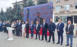 Deputați Prin învestirea Executivului de la Comrat Ilan Șor șia instaurat oficial influența în regiune