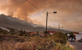 На Тенерифе снова бушуют пожары