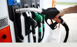 Prețurile stabilite de ANRE la carburanți continuă să scadă