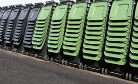 Муниципальное предприятие Autosalubritate закупило 400 новых контейнеров которые будут сданы в аренду кишиневцам