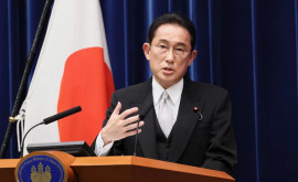 Guvernul Japoniei va aloca peste 100 de miliarde de dolari pentru susținerea economiei