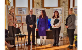 O expoziție cu genericul Urme poloneze în Chișinău a fost inaugurată la un muzeu din capitală