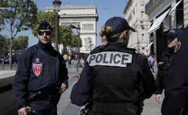 Как в фильме французская полиция устроила погоню за похитителями знаменитого напитка