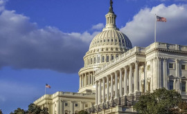 Конгресс США одобрил временный бюджет без помощи Украине и Израилю
