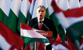 Орбана переизбрали главой партии власти Венгрии