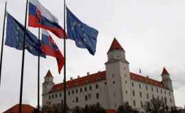 Slovacia va prelungi interdicția privind importurile de produse agricole din Ucraina