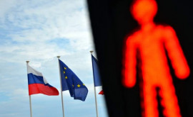 Венгрия против идеи ограничить передвижение дипломатов России в ЕС